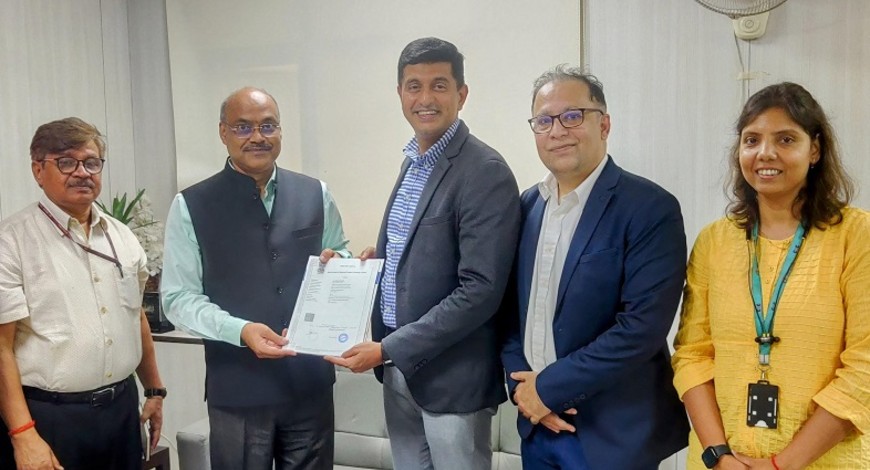 CSC inks MoU with Medikabazaar for healthcare delivery in rural India ...